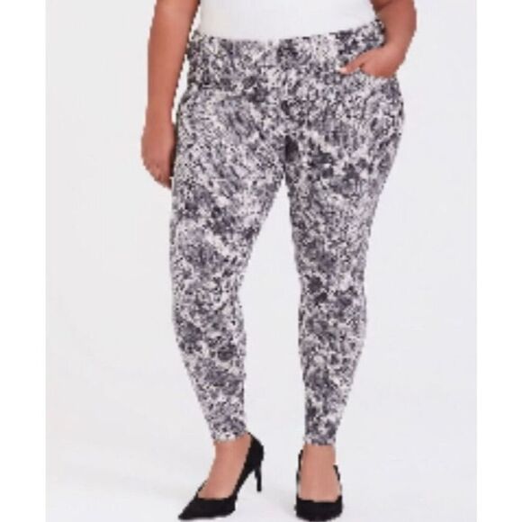 Torrid Women's Jeggings Size 14 Short Snake Print High Rise Stretch Skinny Jeans - Picture 1 of 10